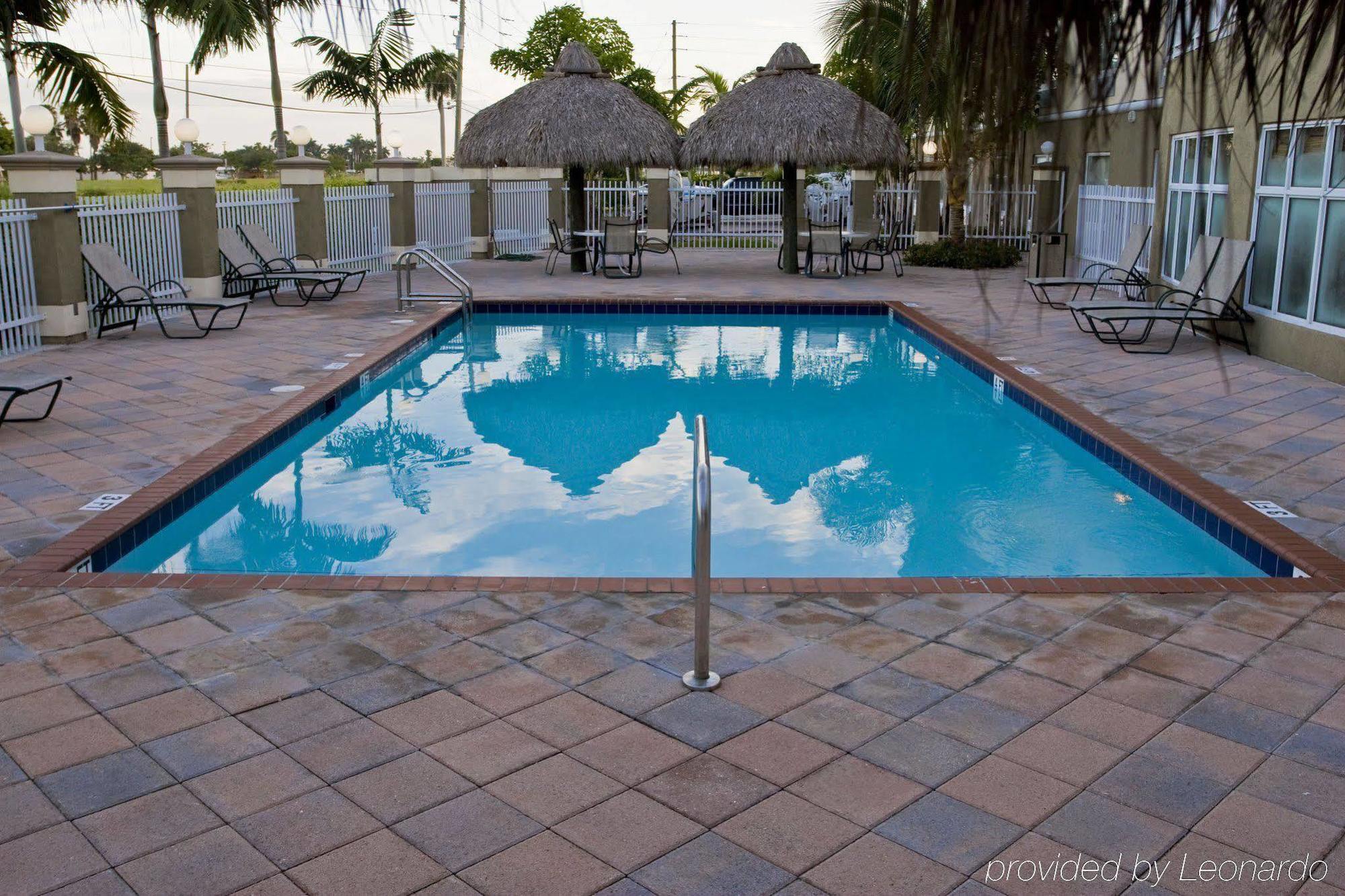 Holiday Inn Express & Suites Florida City-Gateway To Keys By Ihg מראה חיצוני תמונה
