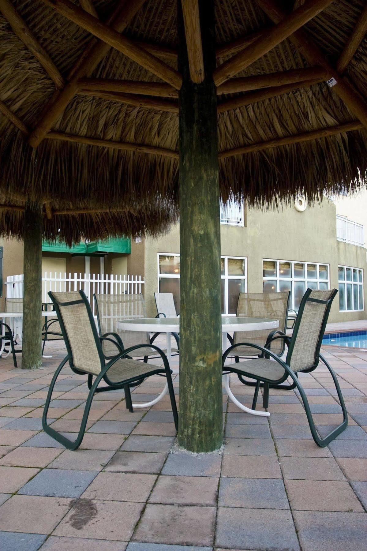 Holiday Inn Express & Suites Florida City-Gateway To Keys By Ihg מראה חיצוני תמונה